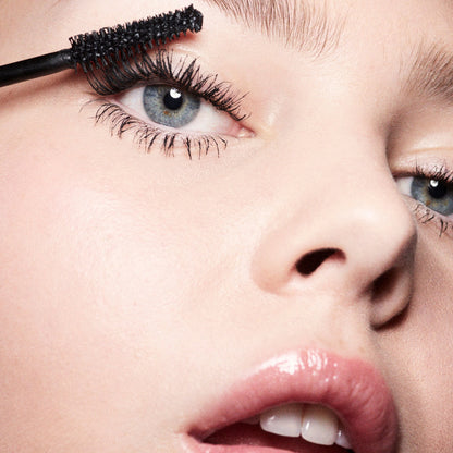 Fenty Beauty - Hella Thicc Volumizing Mascara